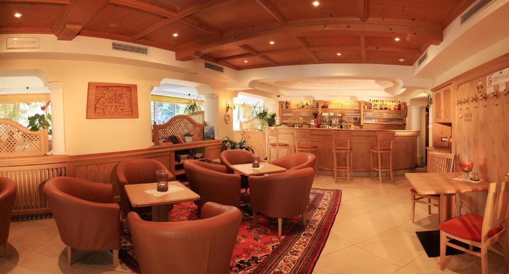 Hotel Eichenhof Tirolo Esterno foto